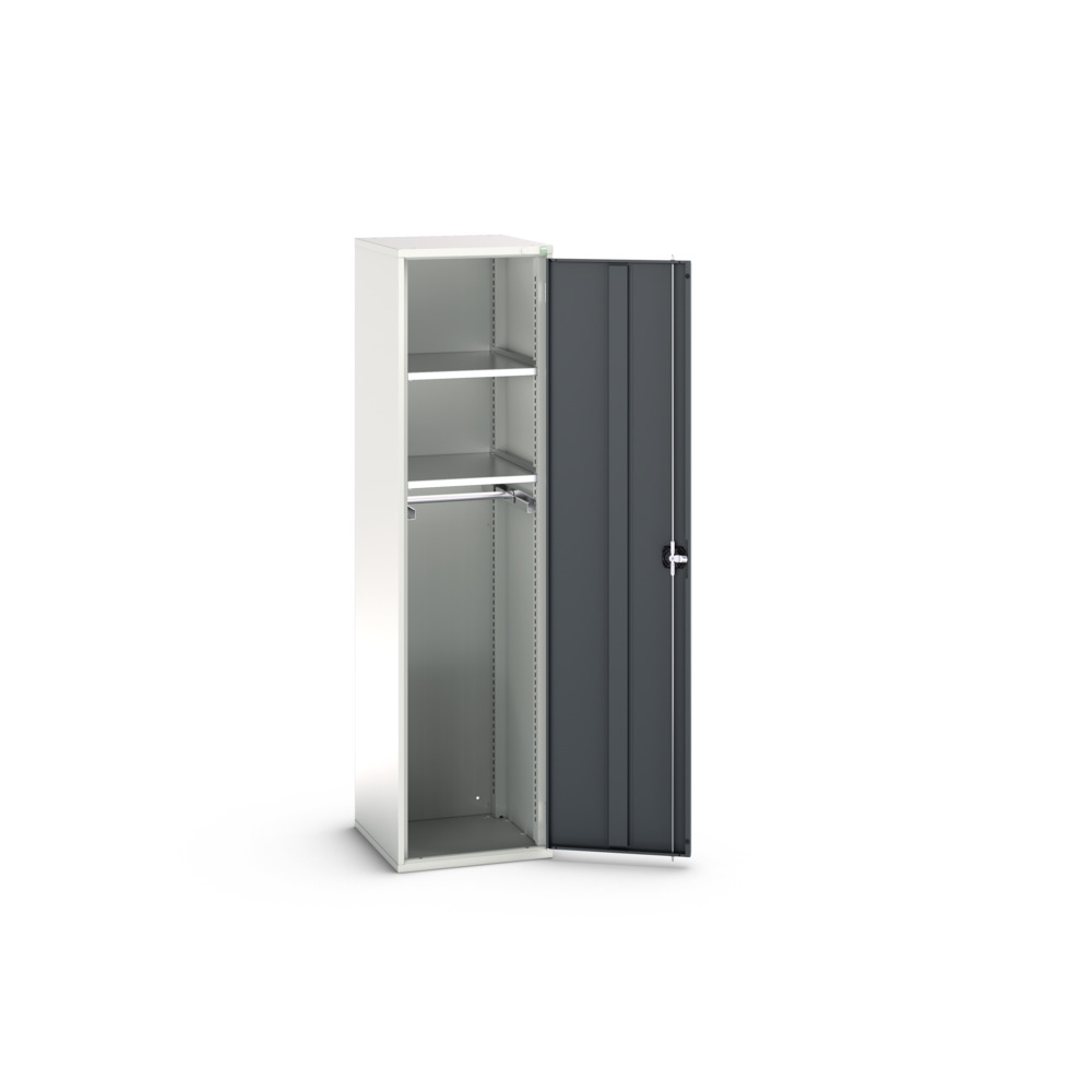 16926351. - verso PPE cupboard