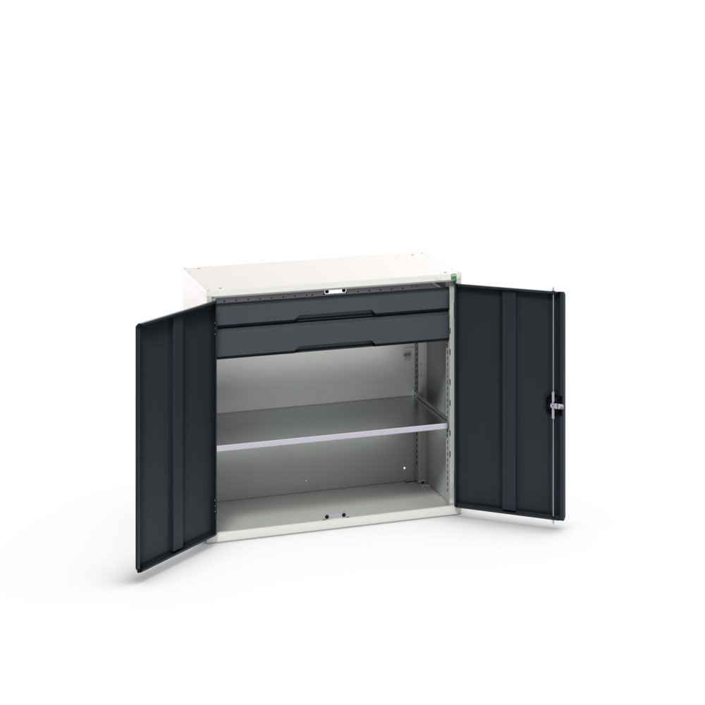 16926553.&#x20;-&#x20;verso&#x20;kitted&#x20;cupboard