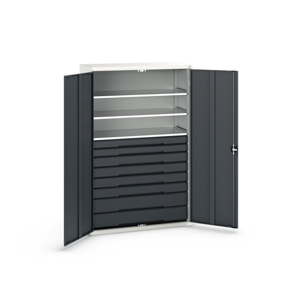 16926657. - verso kitted cupboard